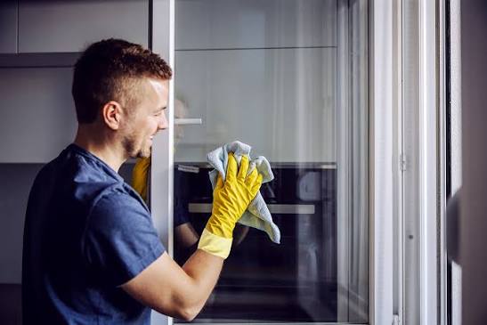 Gründliche Detailarbeit